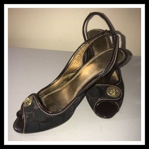 Beautiful COACH Brooke Slingback Kitten Heels size 7.5B